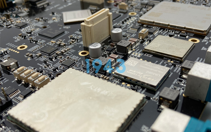 高精密PCBA代工哪家強？深圳1943科技精準加工，讓復雜電路板“零缺陷”落地